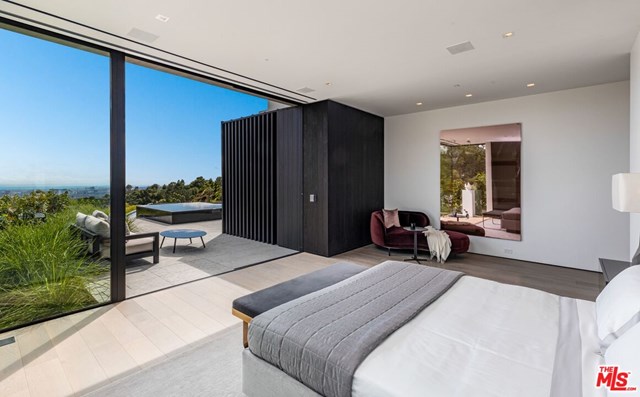 Photo of a bedroom in Beverly Hills