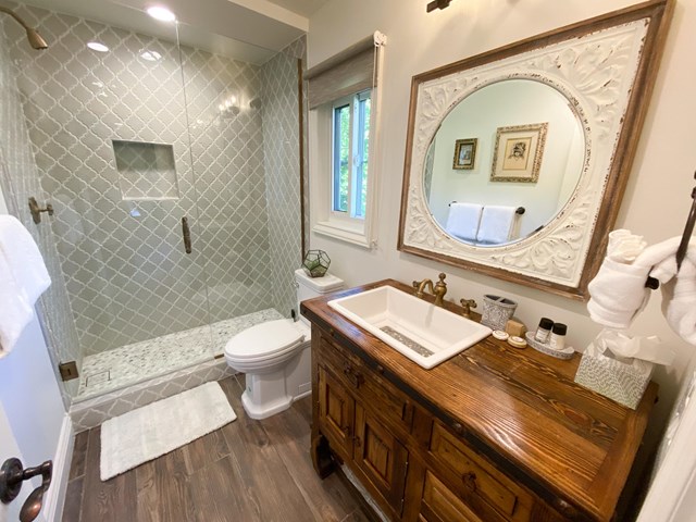Bathroom in a $3,979,000 Palm Springs home for sale