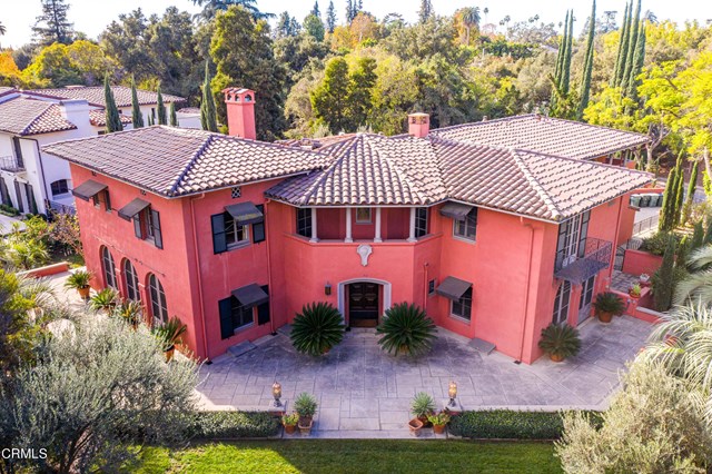 Facade in a $4,150,000 Pasadena home for sale